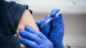 taghred3 عيادة صحتك د.تغريد محمد رضا جافور استشارى الامراض الباطنية